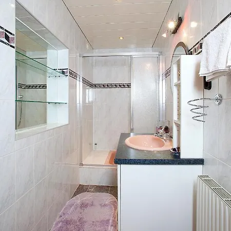 Familienferienhaus Florentine * Λάνγκενφελντ