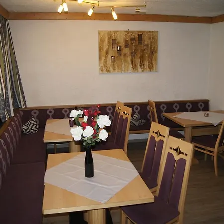 בית נופש Familienferienhaus Florentine *