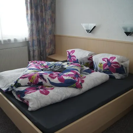 בית נופש Familienferienhaus Florentine *