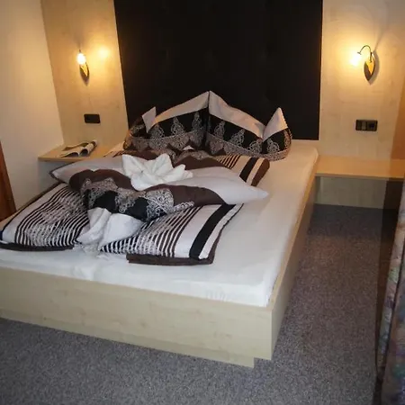 Familienferienhaus Florentine בית נופש